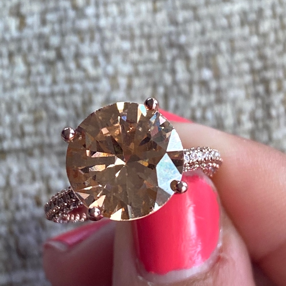 ✨BACK IN STOCK✨18K Rose Gold Morganite Stunner✨ - Picture 8 of 15
